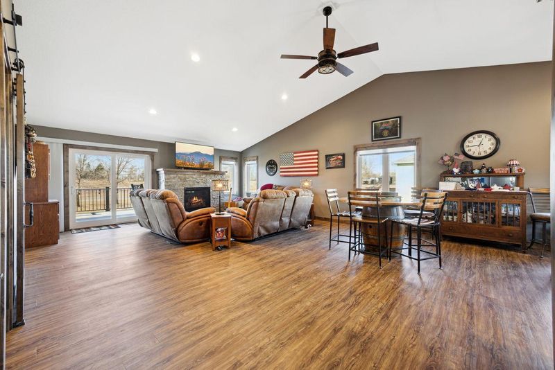 15513 69th St NE, Spicer, MN 56288