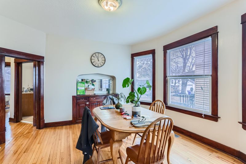 839 Aurora Ave, Saint Paul, MN 55104