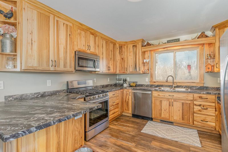44604 Jefferson Ave, Zumbrota, MN 55992