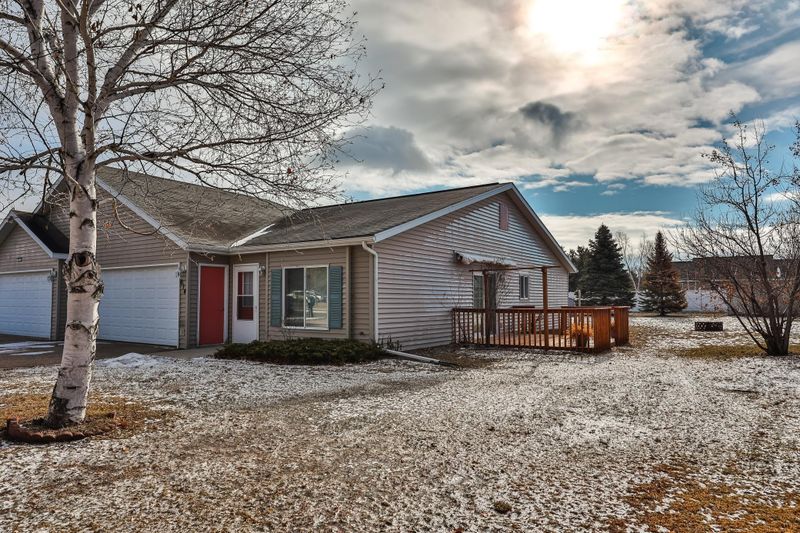 614 8th St W, Park Rapids, MN 56470