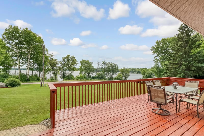 10604 Eagle Lake Rd, Frazee, MN 56544