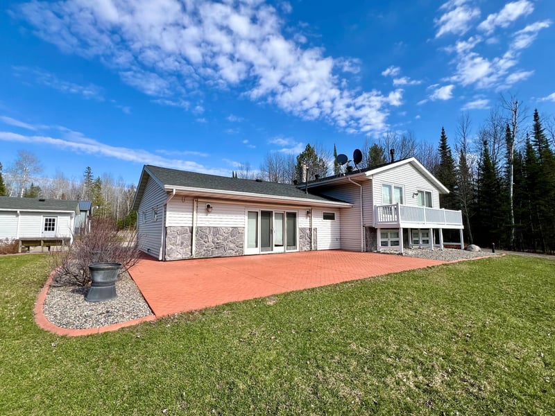 41169 Shoal Lake Rd, Nashwauk, MN 55769