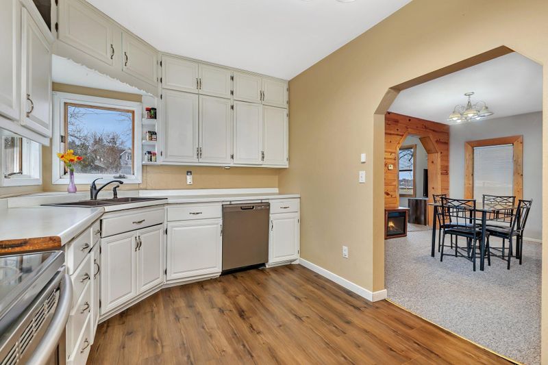 210 4th Ave N, Sauk Rapids, MN 56379