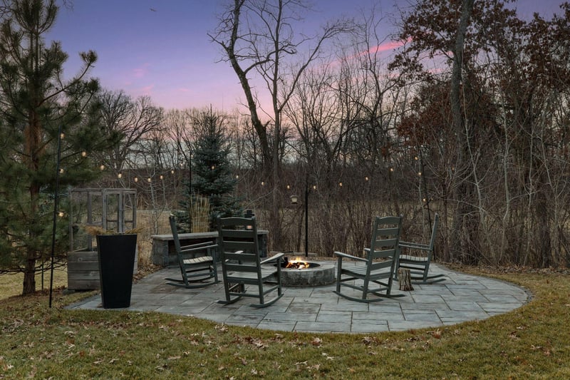 3787 Wescott Cir, Eagan, MN 55123