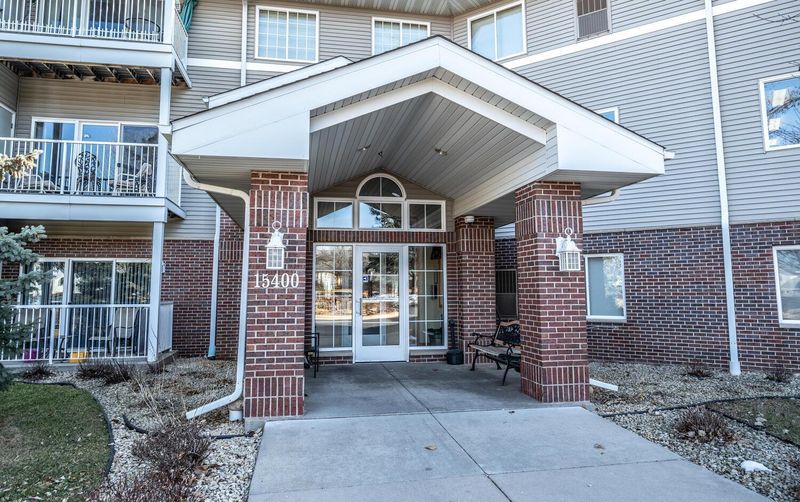 15400 Chippendale Ave W #202, Rosemount, MN 55068