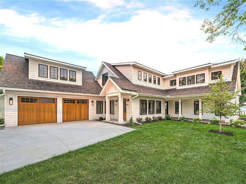 3865 Shoreline Dr, Orono, MN 55391