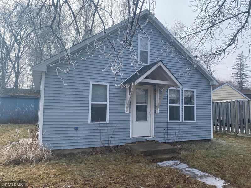 121 Albert Ave, Mcgregor, MN 55760