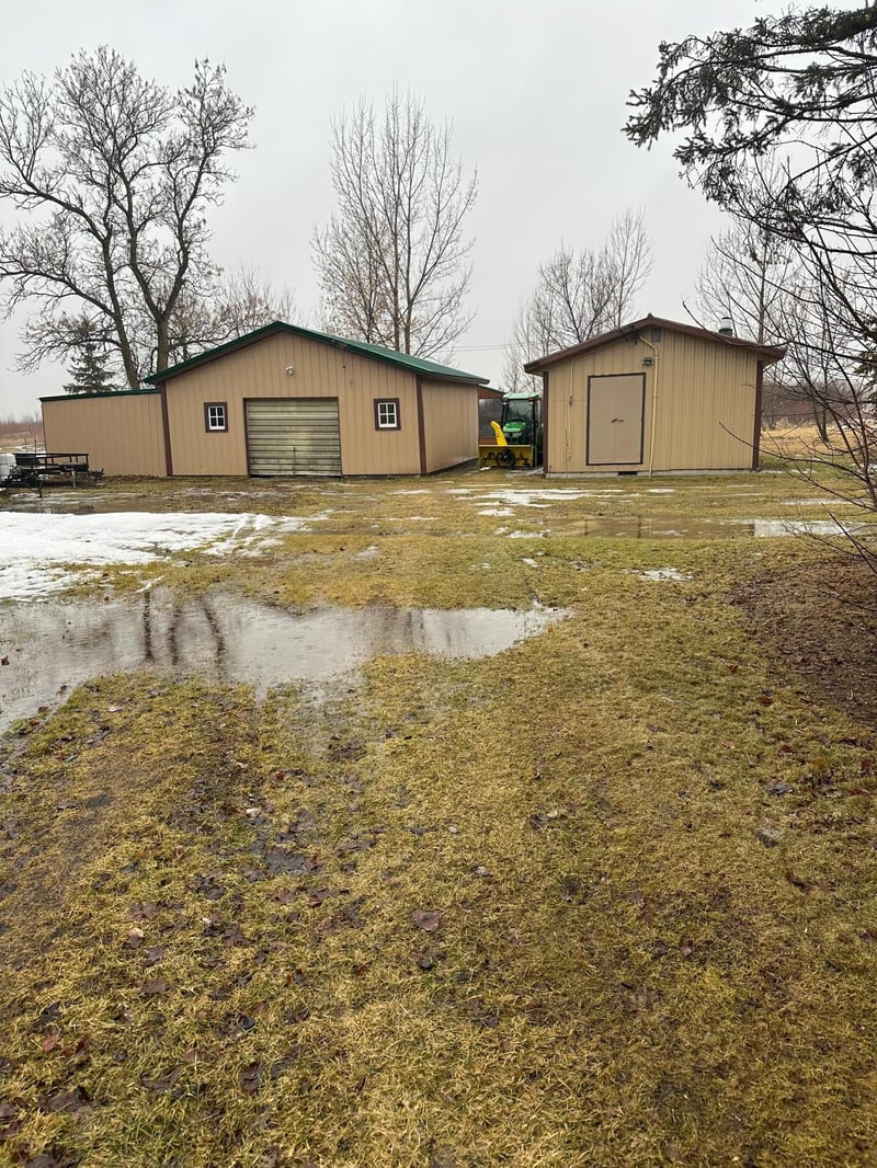 612 Stassen Ave W, Karlstad, MN 56732