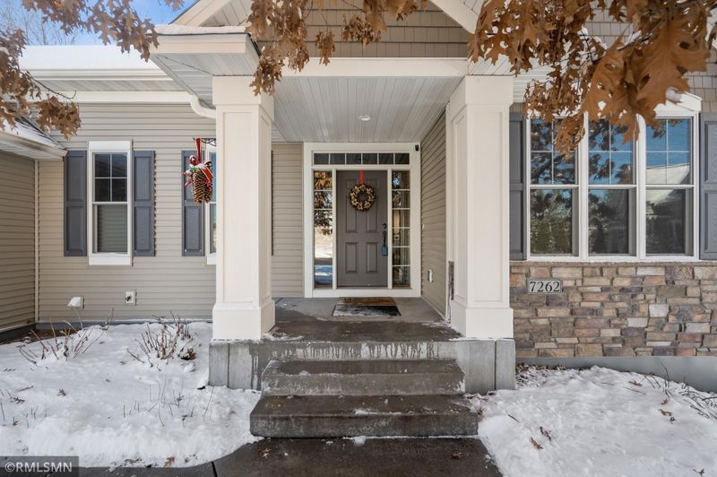 7262 Hidden Valley Ter S, Cottage Grove, MN 55016