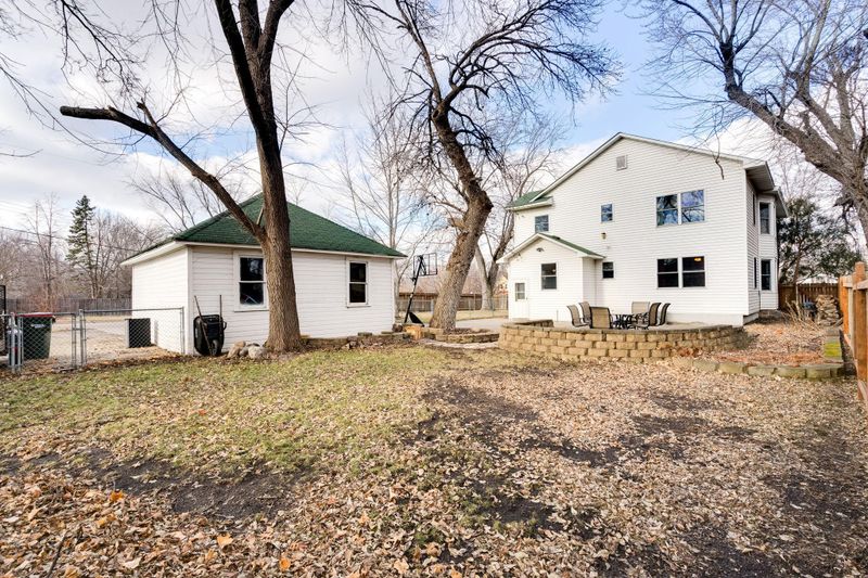648 W Broadway St, Monticello, MN 55362