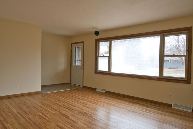 2701 64th Ave N, Brooklyn Center, MN 55430