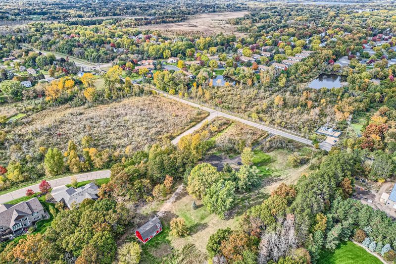 514 County Road I W, North Oaks, MN 55126