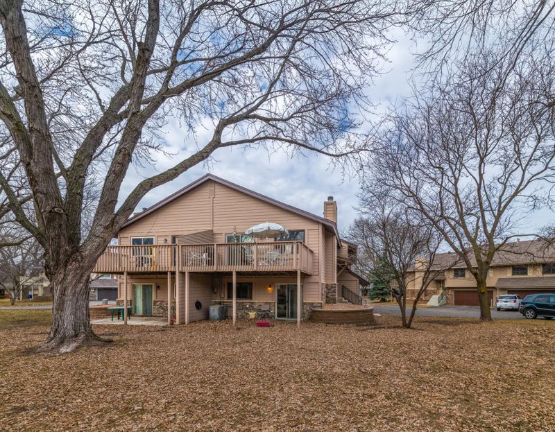 11245 Xavier Cir, Bloomington, MN 55437