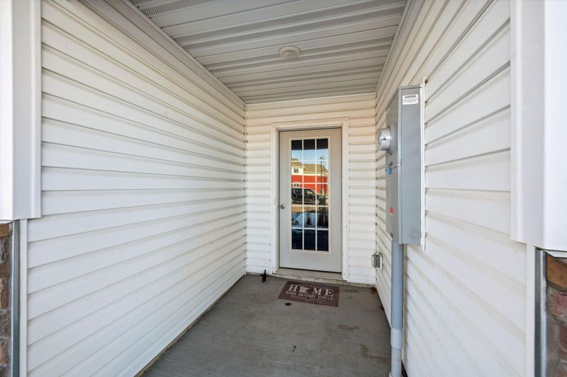8455 Gateway Cir, Monticello, MN 55362