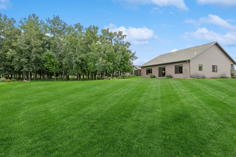 3332 Topaz Ln S, Saint Cloud, MN 56301