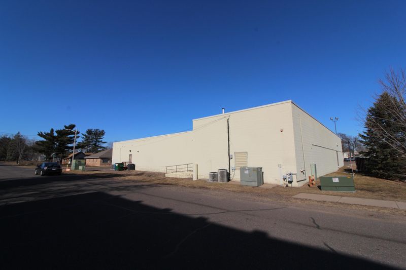 6241 Main St, North Branch, MN 55056