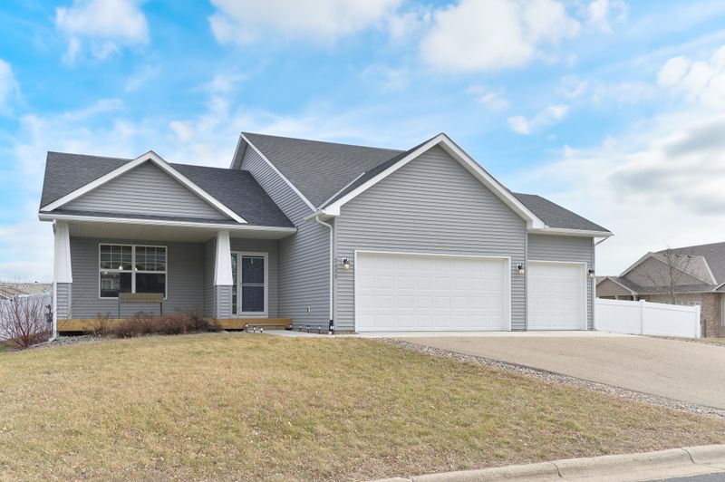 2425 Elianna Dr, Northfield, MN 55057