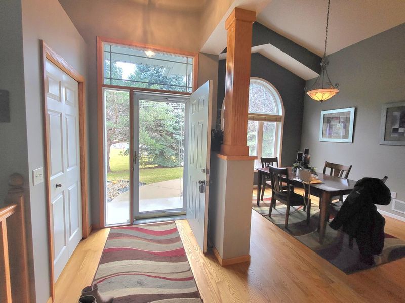 14400 Hunters Ln, Savage, MN 55378