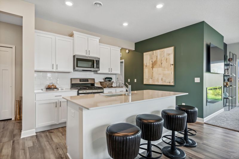 7471 Upper 38th N, Oakdale, MN 55128