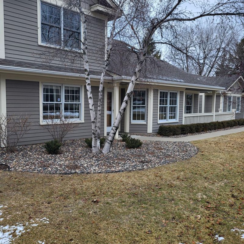 3452 Ivy Ct, Eagan, MN 55123