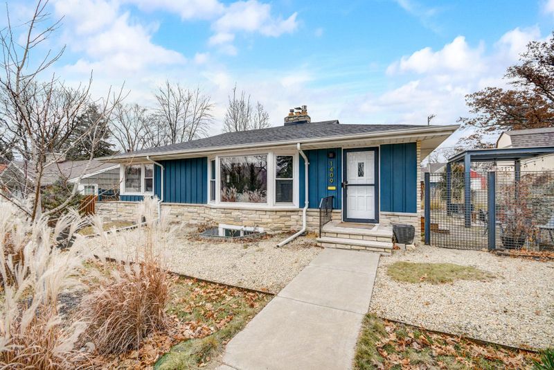 1409 Cedar Lake Pw, Minneapolis, MN 55416