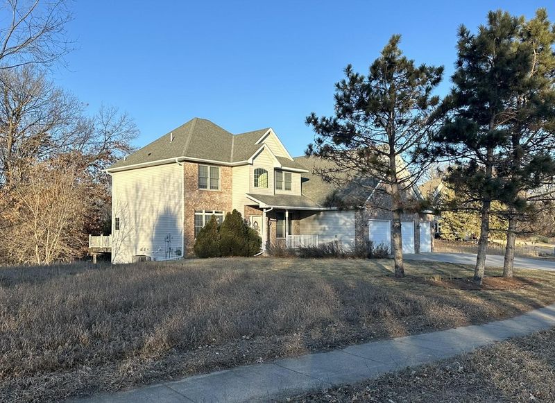 22842 Silverod St NW, Saint Francis, MN 55070