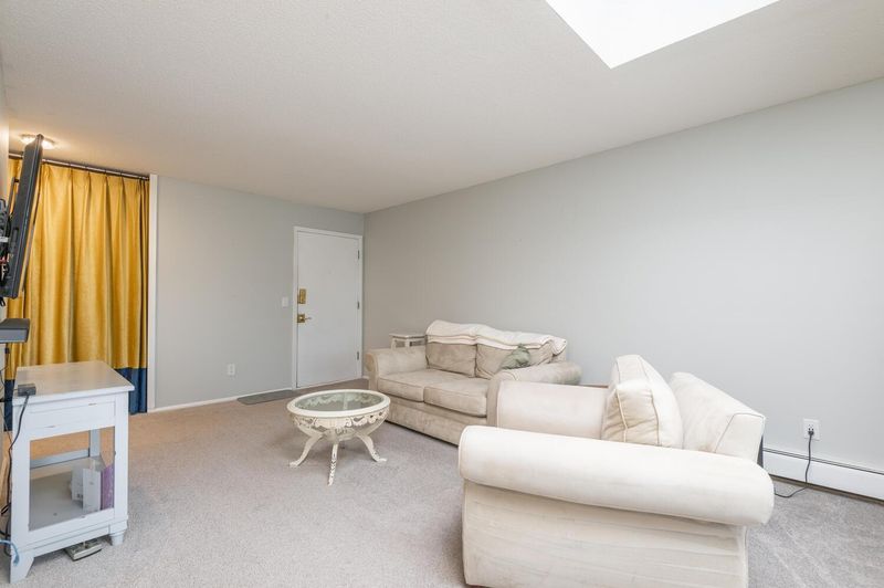 4379 Wilshire Blvd #302, Mound, MN 55364