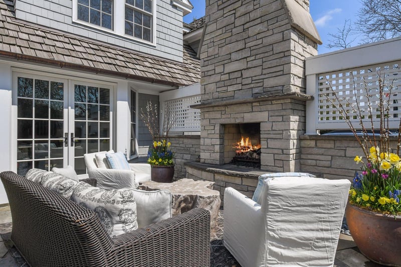 4621 Edina Blvd, Edina, MN 55424