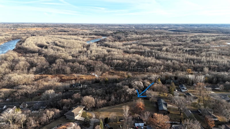 XXX Walnut St, Carver, MN 55315
