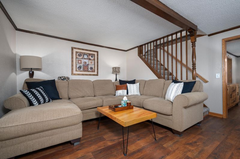 1324 2nd St NE, Rochester, MN 55906