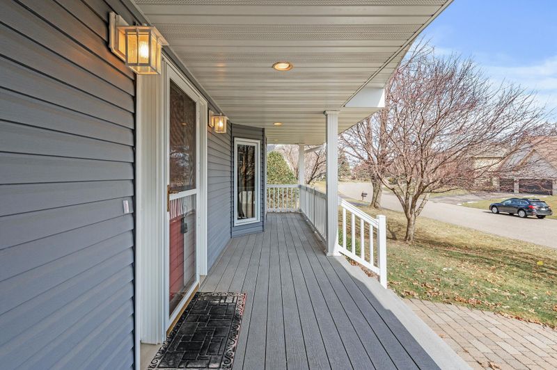 6781 129th St W, Apple Valley, MN 55124