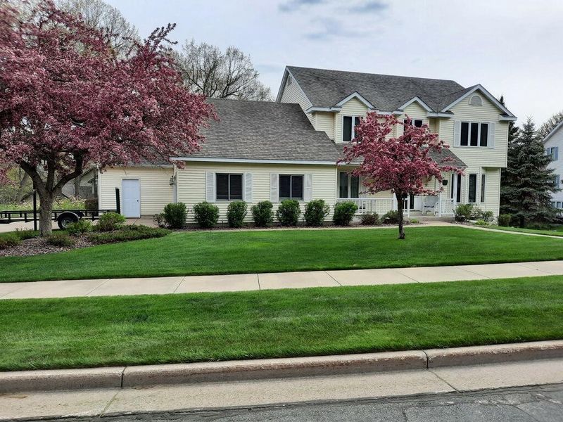 2987 W Princeton Ave, Eau Claire, WI 54703
