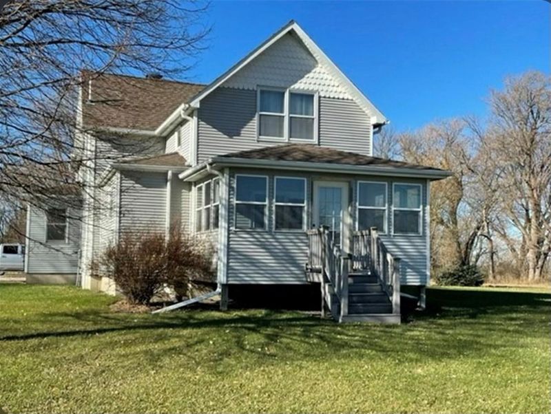 5131 450th Ave, Frost, MN 56033
