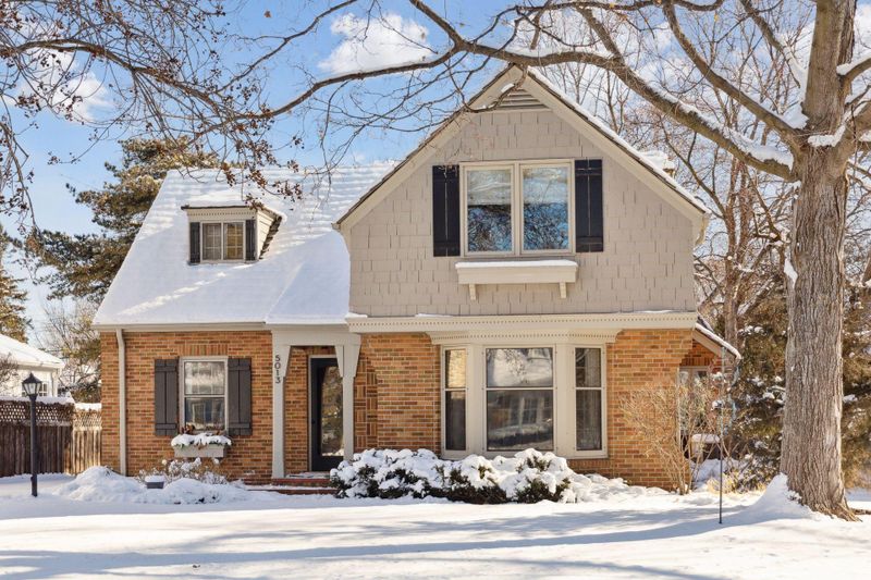 5013 Arden Ave, Edina, MN 55424