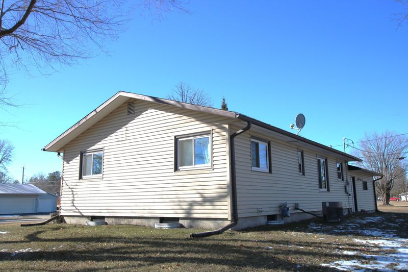103 Dakota Ave SW, Staples, MN 56479