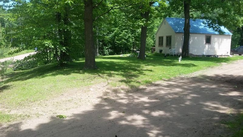 27948 Hummingbird Rd, Brook Park, MN 55007