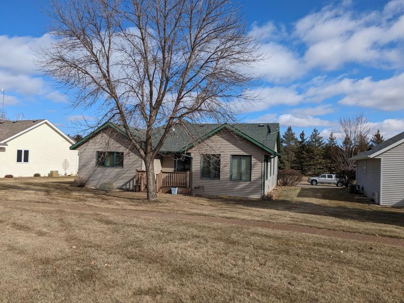 1276 Westbrook Cir, Lagrand Twp, MN 56308