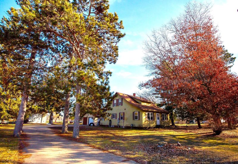 310 3rd Ave S, Dallas, WI 54733