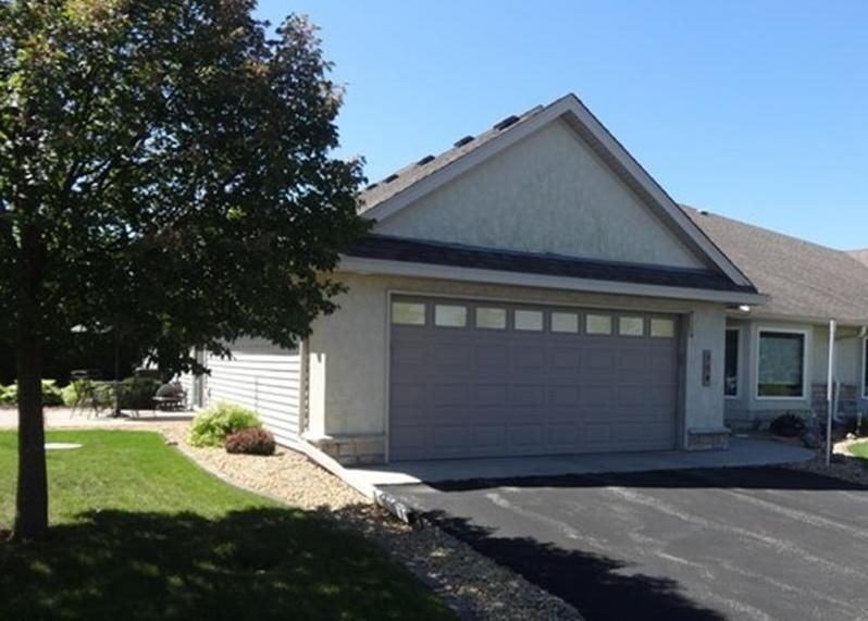 304 10th Ave SE, New Prague, MN 56071