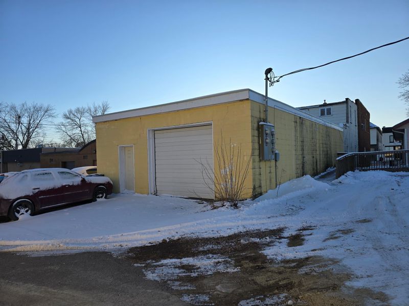 108 Main St S, Lonsdale, MN 55046