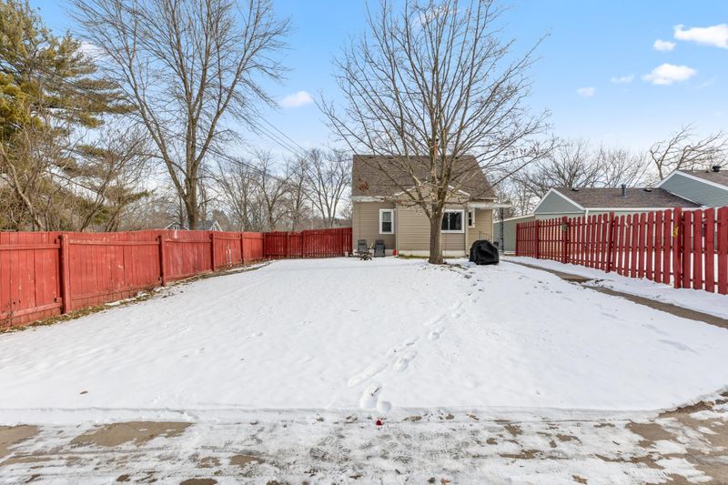 621 5th Ave N, Sauk Rapids, MN 56379