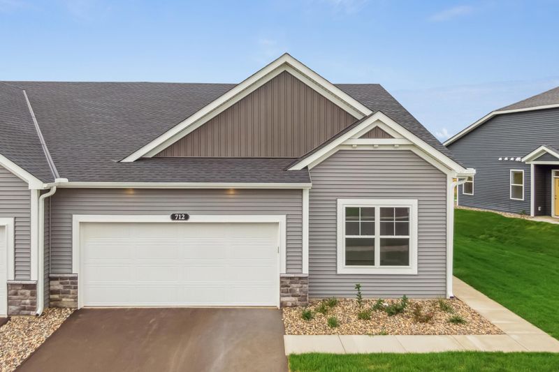 712 Kasota Ave, Jordan, MN 55352
