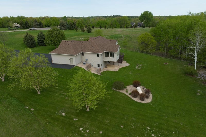 W11017 460th Ave, Prescott, WI 54021
