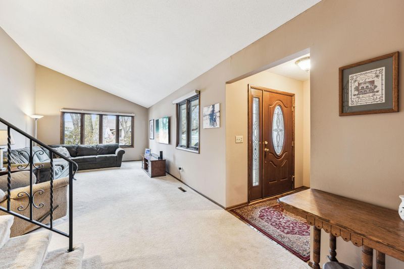 2000 29th Ave NW, New Brighton, MN 55112