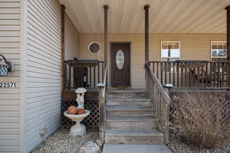 22571 Typo Creek Dr NE, Linwood Twp, MN 55079