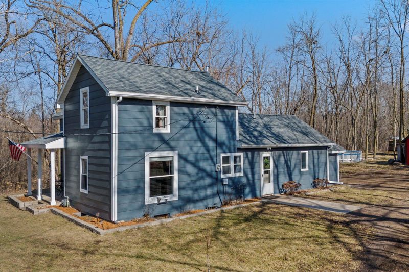 590 S Alger Ave, Rush City, MN 55069