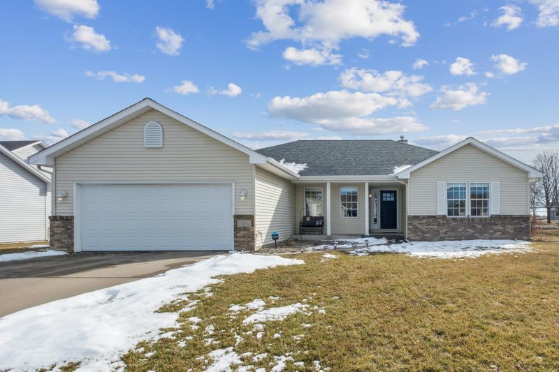 1216 Lakeview Pw, Buffalo, MN 55313
