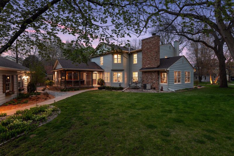 5036 Juanita Ave, Edina, MN 55424