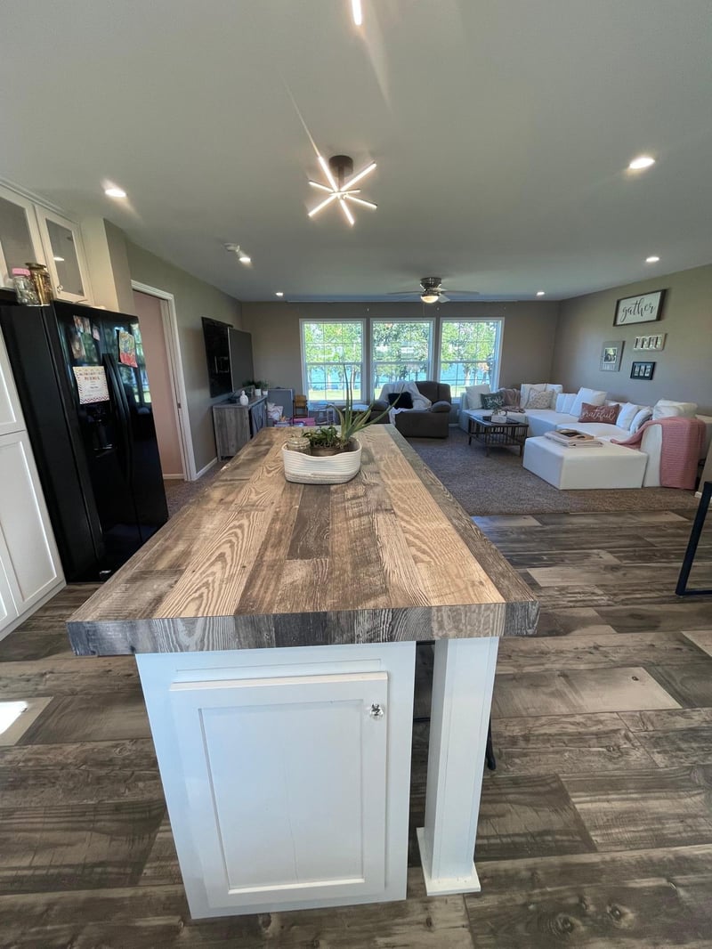 7 Schafer Shore Dr, Sherburn, MN 56171