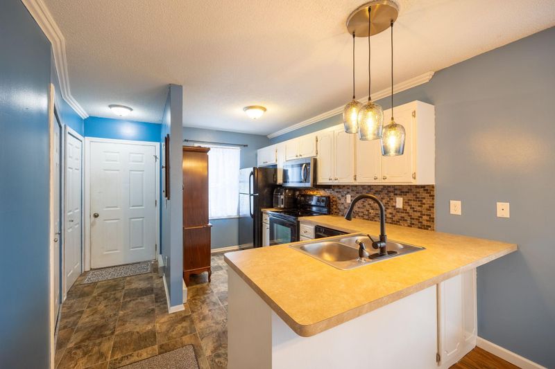 4185 Cj Cir SE, Prior Lake, MN 55372